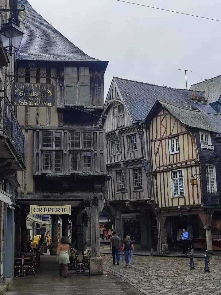 La Menardiere Serenitatis Chambre D'Hotes Petit Dejeuner Compris コルスル エクステリア 写真